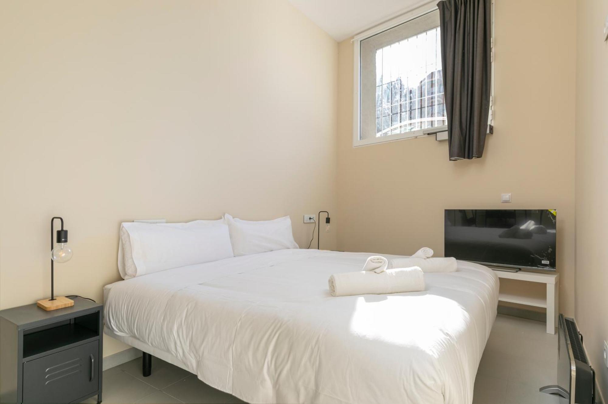 Homeabout Smart Rooms Tetuan - Sin Recepcion Madrid Ngoại thất bức ảnh